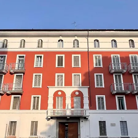 Appartement Casa Di Leon Universita Bicocca Garage Privato E Metro M5 *